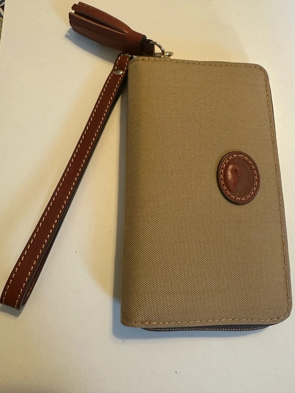 Dooney & Bourke Pebble Grain Zip Around Wristlet Wallet Taupe Beige